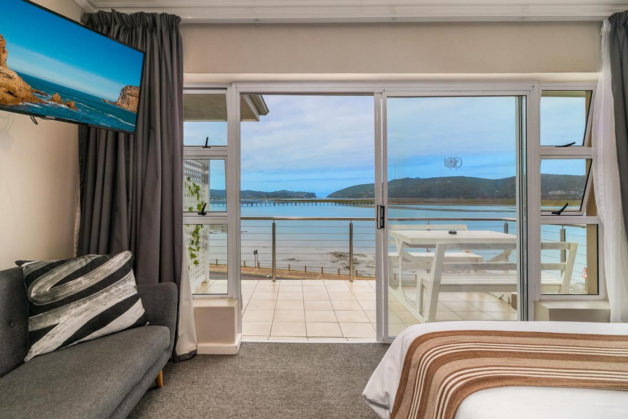 Phoenix Lodge And Waterside Accommodation Knysna Exterior photo