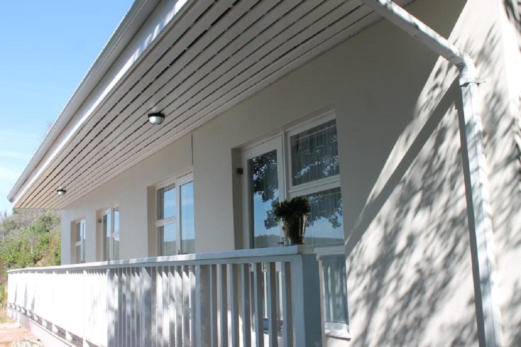 Phoenix Lodge And Waterside Accommodation Knysna Exterior photo